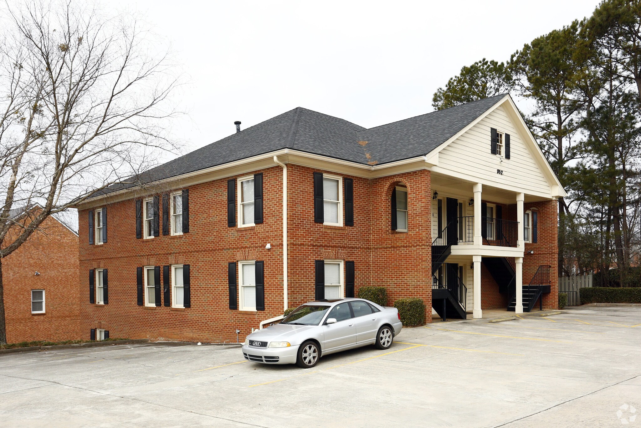 3525 Holcomb Bridge Rd, Peachtree Corners, GA for lease Primary Photo- Image 1 of 18
