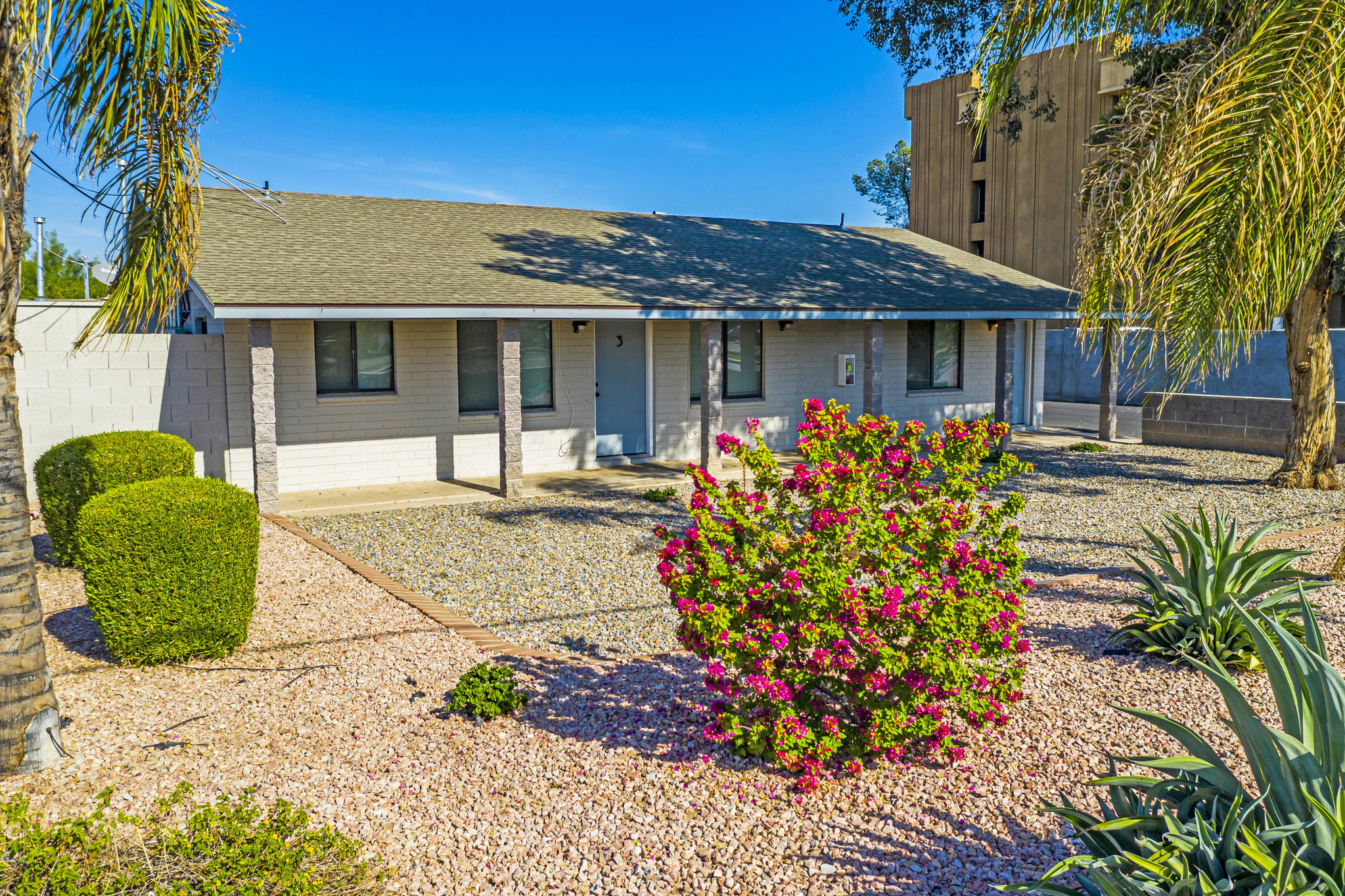 1744 W Glendale Ave, Phoenix, AZ à vendre Photo principale- Image 1 de 1