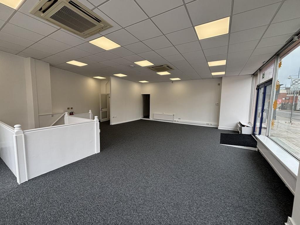 2 Broad St, Stoke On Trent for lease Interior Photo- Image 1 of 13