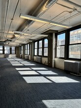 328 S Jefferson St, Chicago, IL à louer Photo intérieure- Image 2 de 6