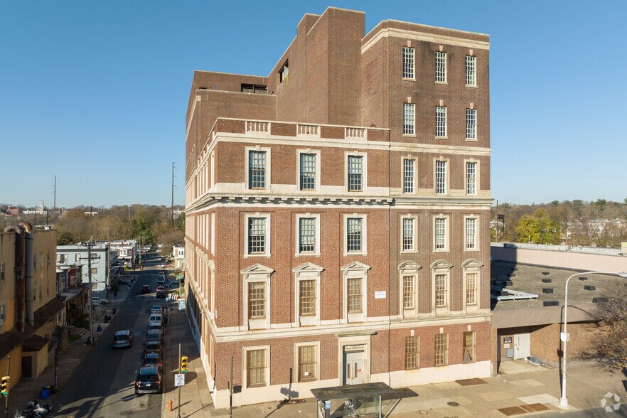 4900 N Broad St, Philadelphia, PA à louer - Photo du bâtiment - Image 2 de 5