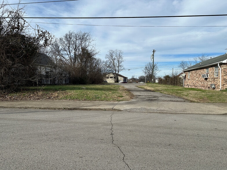 1506-1508 Meharry Blvd, Nashville, TN for sale - Building Photo - Image 3 of 5