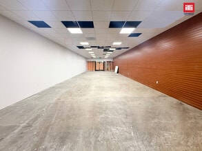 4450-4460 Firestone Blvd, South Gate, CA à louer Photo intérieure- Image 1 de 1