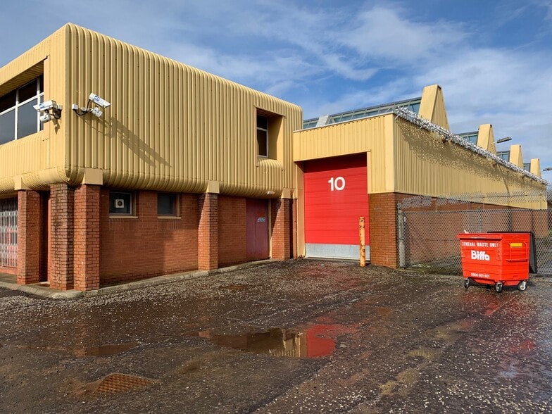 10-14 Hawbank Rd, East Kilbride for lease - Building Photo - Image 3 of 12