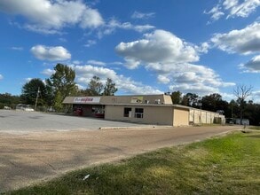1175 E Third St, Forest, MS for lease Building Photo- Image 1 of 5