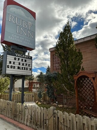 Plus de détails pour 333 Main St, Bridgeport, CA - Services hôteliers à vendre