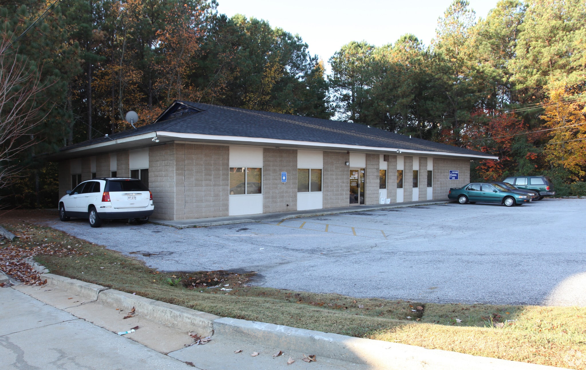 1577 Mount Zion Rd, Morrow, GA for lease Primary Photo- Image 1 of 28