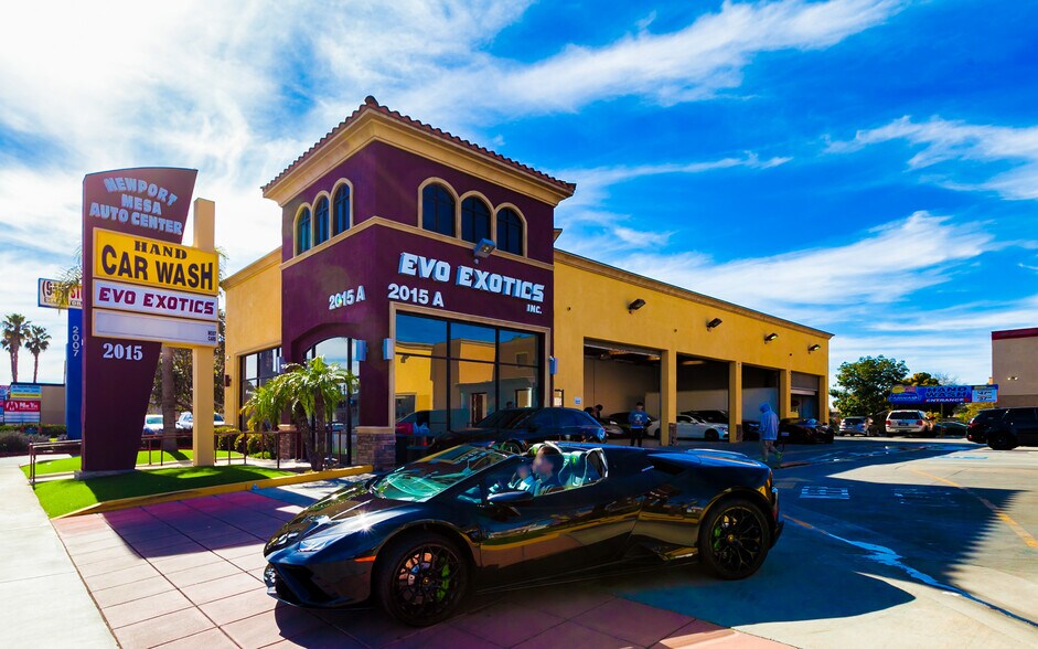 2015 Harbor Blvd, Costa Mesa, CA à vendre - Photo principale - Image 1 de 28