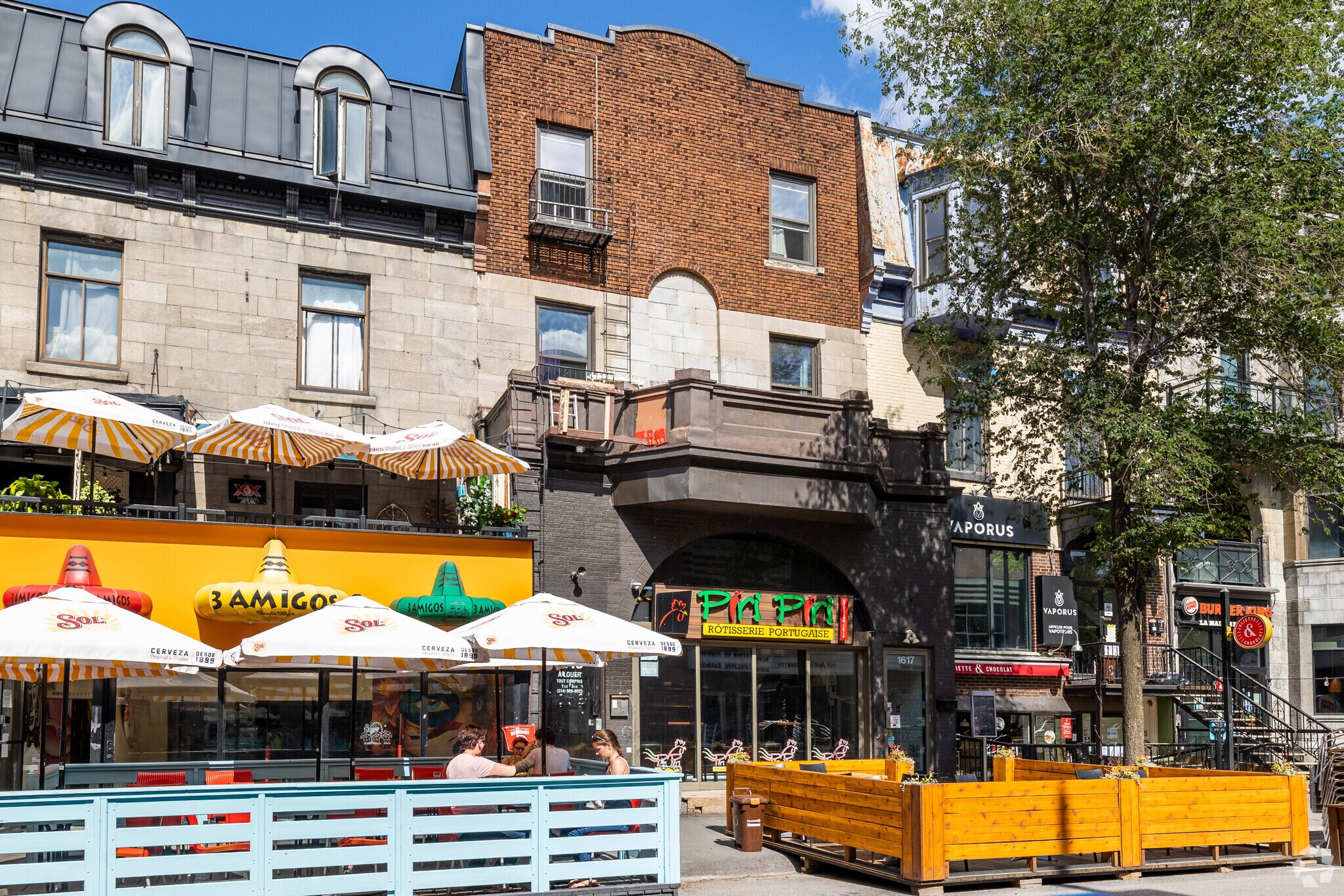 1617-1619 Rue Saint-Denis, Montréal, QC à vendre Photo principale- Image 1 de 1