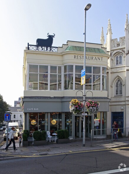 95 Western Rd, Brighton à louer - Photo du bâtiment - Image 3 de 3