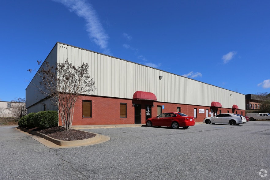 1340 Oak Industrial Ln, Cumming, GA for lease - Building Photo - Image 1 of 5