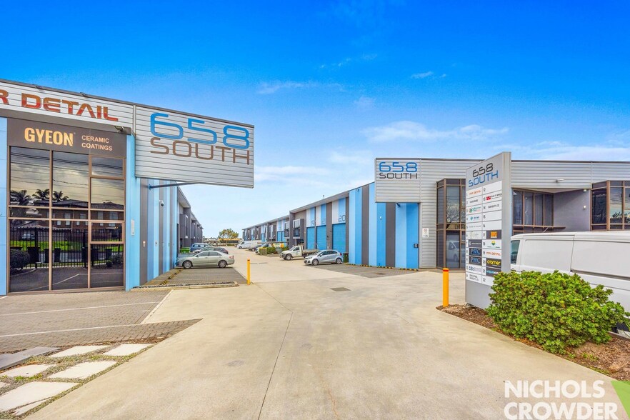 658 South Rd, Moorabbin à louer - Photo du bâtiment - Image 2 de 6