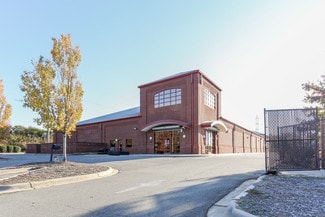 Plus de détails pour 10030 Callabridge Ct, Charlotte, NC - Commerce de détail à vendre