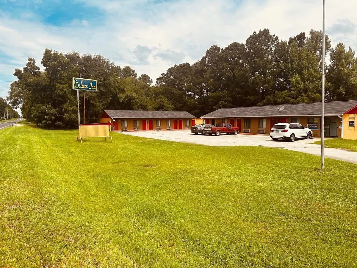 466 W Trilby St, Wrightsville, GA for sale Building Photo- Image 1 of 9
