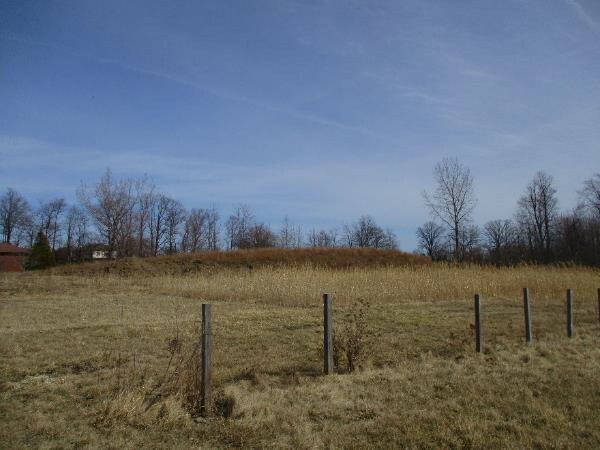 1644 Merrittville Hwy, Thorold, ON à vendre - Photo du bâtiment - Image 2 de 5