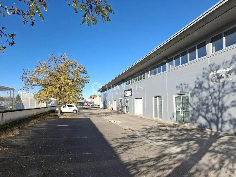 Commerce de détail dans Nancy à louer - Photo du bâtiment - Image 3 de 6