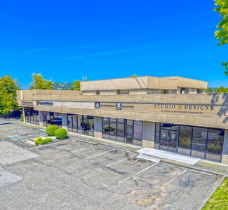 Plus de détails pour 5430 Commerce Blvd, Rohnert Park, CA - Bureau/Commerce de détail à louer