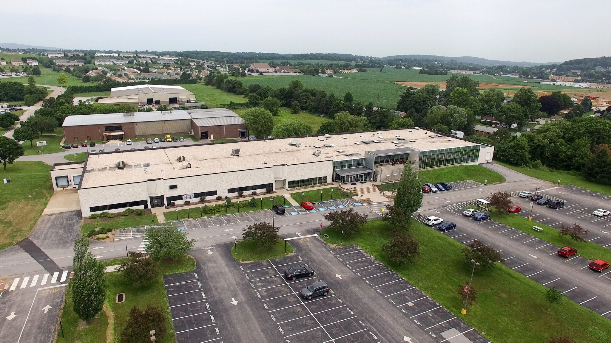 2121-2161 Pennsylvania Ave, York, PA à vendre Photo principale- Image 1 de 12