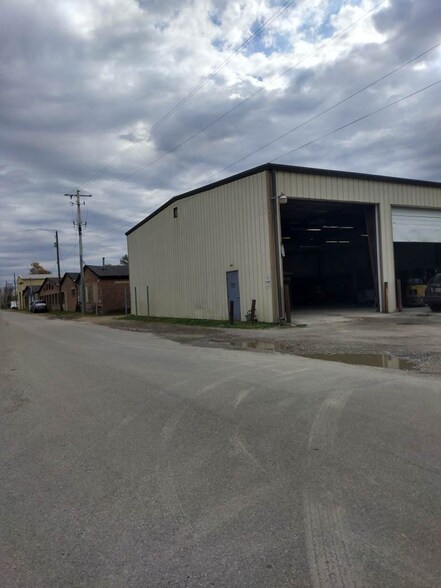 788 Washington Ave, Chillicothe, OH à louer - Photo du bâtiment - Image 3 de 14
