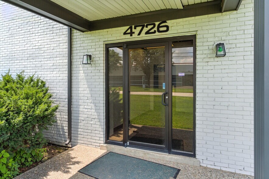 4726 Allmond Ave, Louisville, KY for lease - Building Photo - Image 2 of 3