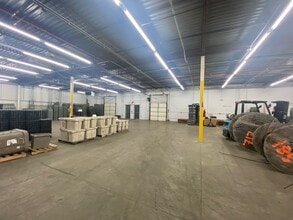 200-236 Turner Blvd, Saint Peters, MO for lease Interior Photo- Image 2 of 9