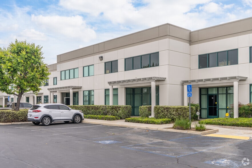 3100 E Cedar St, Ontario, CA for lease - Building Photo - Image 3 of 5