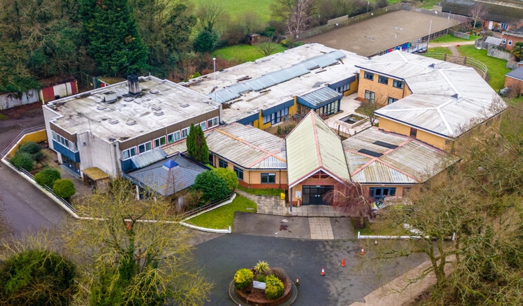 High Rd, Chigwell for lease - Building Photo - Image 2 of 7