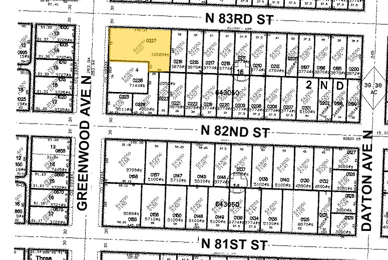 8212-8218 Greenwood Ave N, Seattle, WA à louer - Plan cadastral - Image 3 de 21