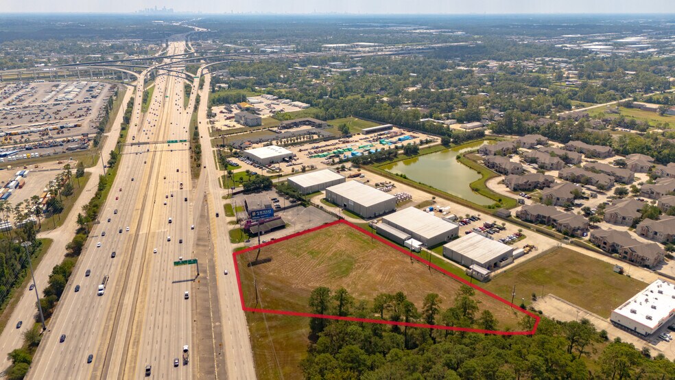 15807 Highway 59, Humble, TX à vendre - Photo du bâtiment - Image 2 de 12