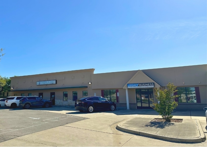 3206 Longmire Dr, College Station, TX for lease Primary Photo- Image 1 of 7