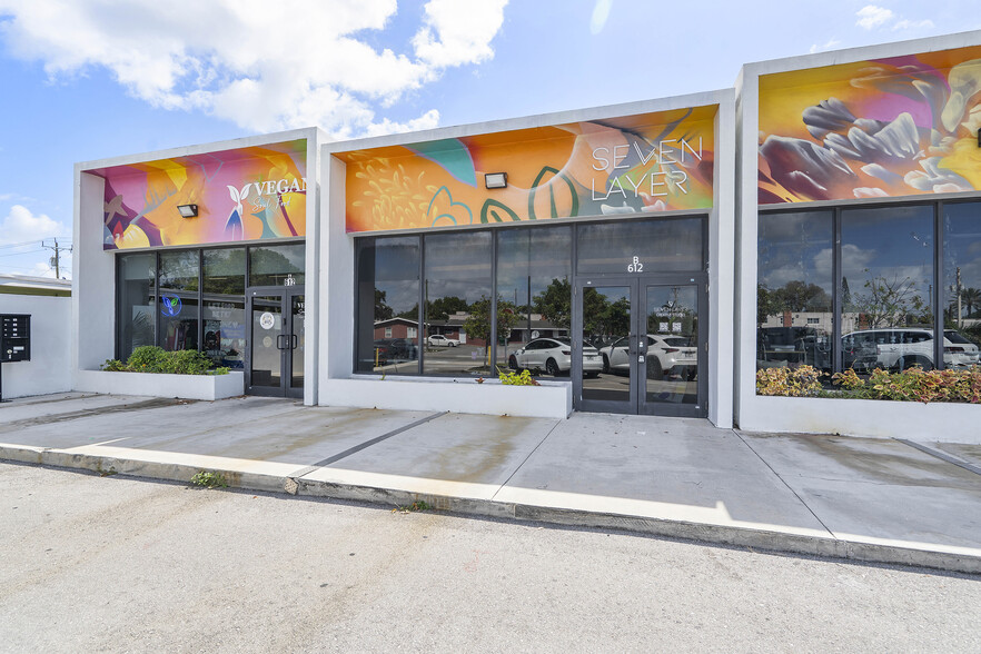 612 NW 9th Ave, Fort Lauderdale, FL à louer - Photo du bâtiment - Image 3 de 17
