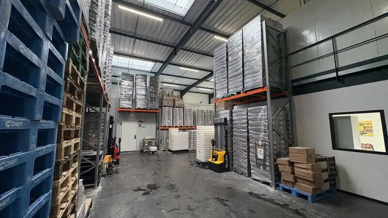 Office in Décines-Charpieu for lease - Interior Photo - Image 2 of 4