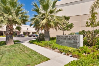 38340 Innovation Ct, Murrieta, CA à louer Photo intérieure- Image 1 de 6
