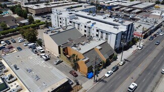 Plus de détails pour 15226 Parthenia St, North Hills, CA - Spécialité à vendre