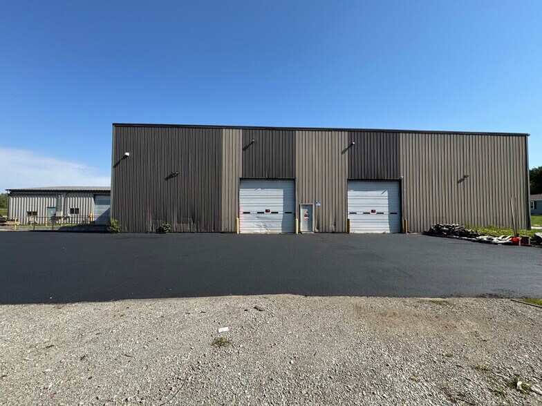 23044 N State Road 37, Noblesville, IN à vendre - Photo du bâtiment - Image 2 de 7