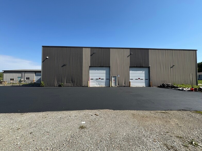 23044 N State Road 37, Noblesville, IN à vendre - Photo du bâtiment - Image 2 de 7