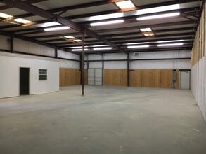 880 Blue Mound Rd W, Haslet, TX à louer Photo intérieure- Image 2 de 5