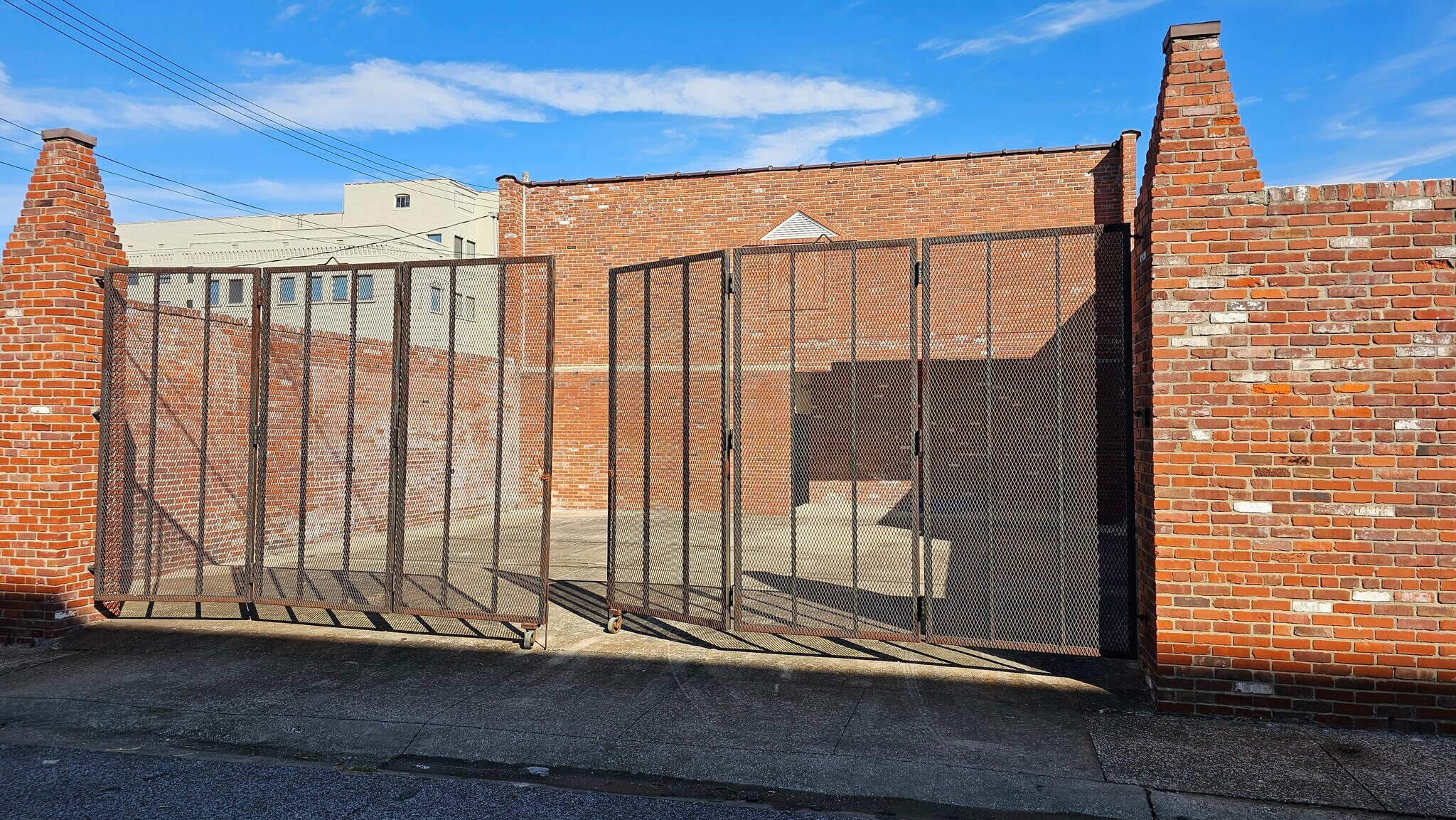 311 10th st, Owensboro, KY for sale Primary Photo- Image 1 of 4