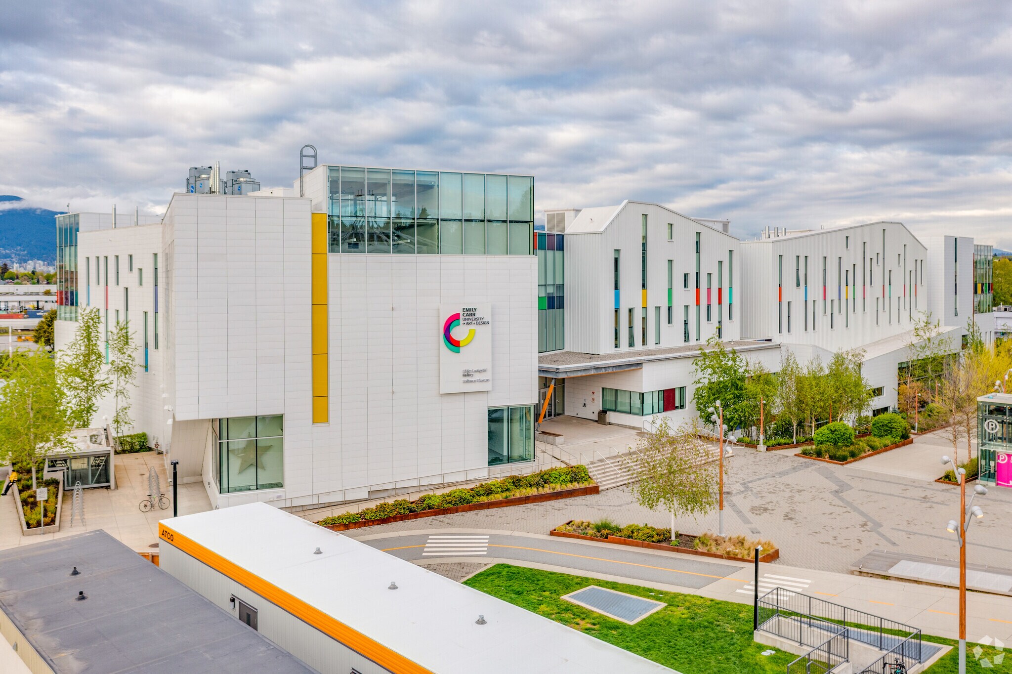 555 Great Northern Way, Vancouver, BC à vendre Photo principale- Image 1 de 1