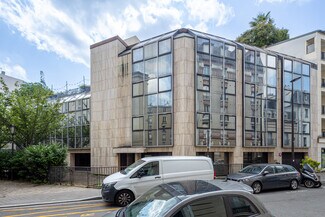 Plus de détails pour 71 Rue Des Tilleuls, Boulogne-Billancourt - Bureau à louer