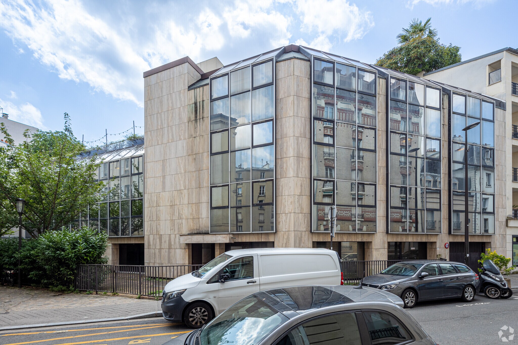 71 Rue Des Tilleuls, Boulogne-Billancourt à louer Photo principale- Image 1 de 3