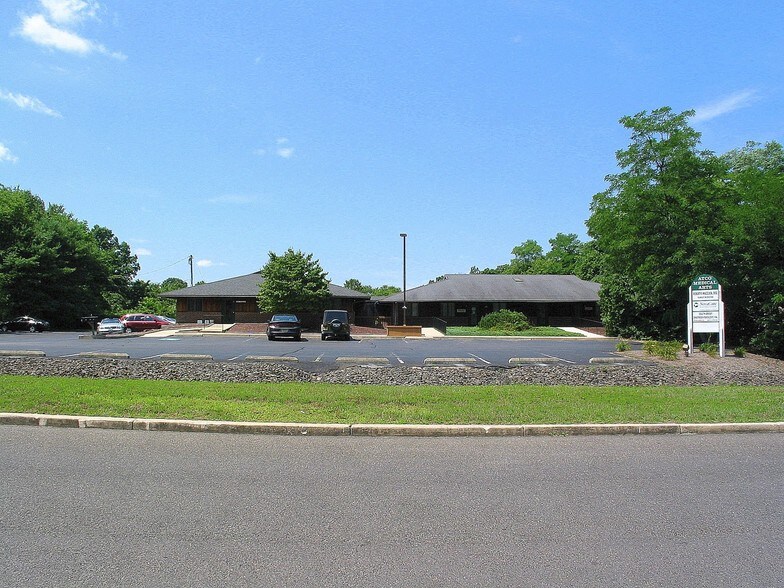 501 5th St, Atco, NJ à louer - Photo du bâtiment - Image 1 de 1