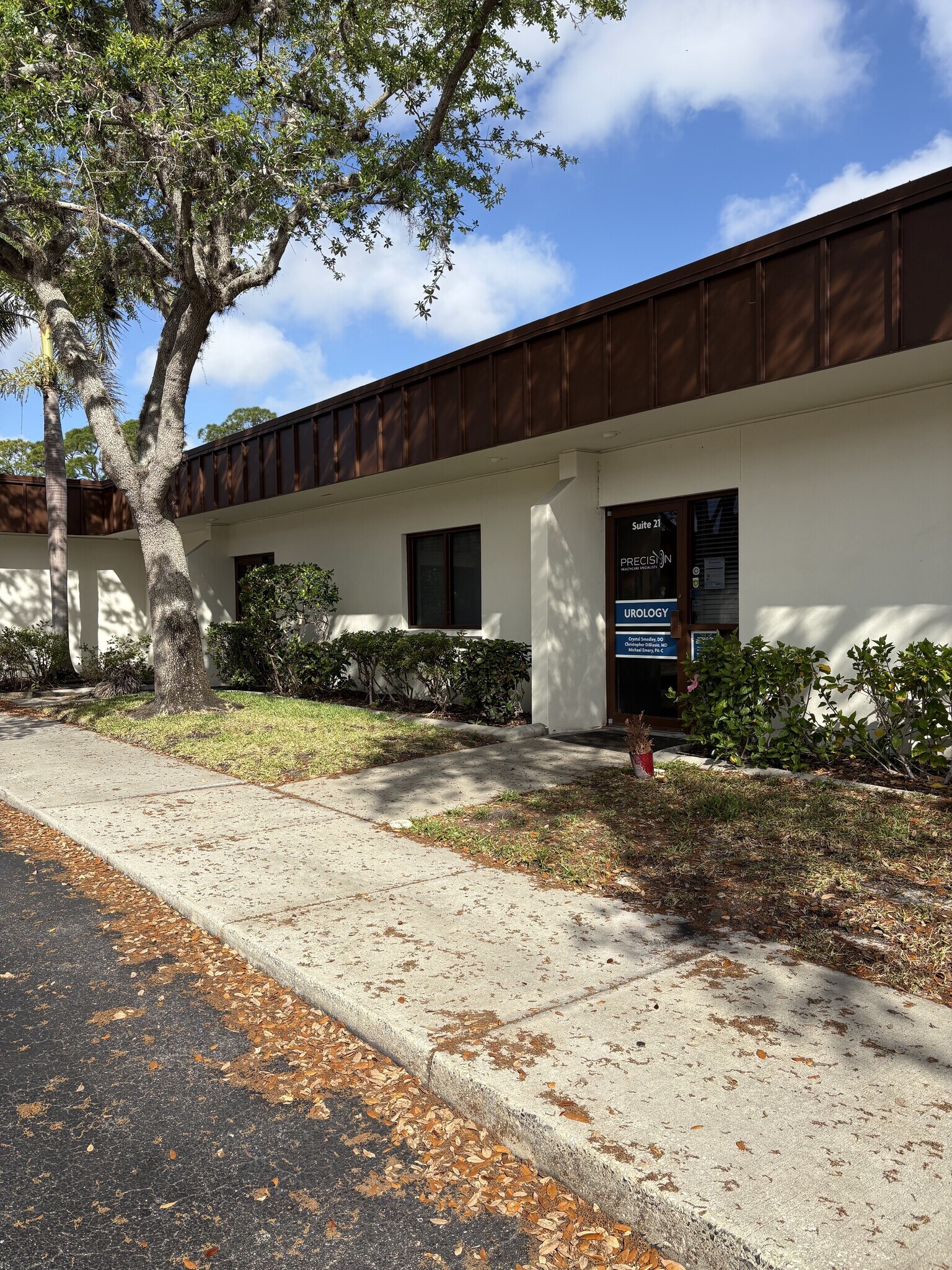 2400 Harbor Blvd, Port Charlotte, FL à vendre Photo principale- Image 1 de 25