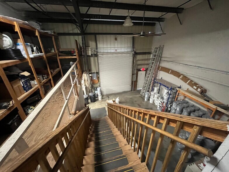 12155 Metro Pky, Fort Myers, FL à vendre - Photo principale - Image 1 de 23