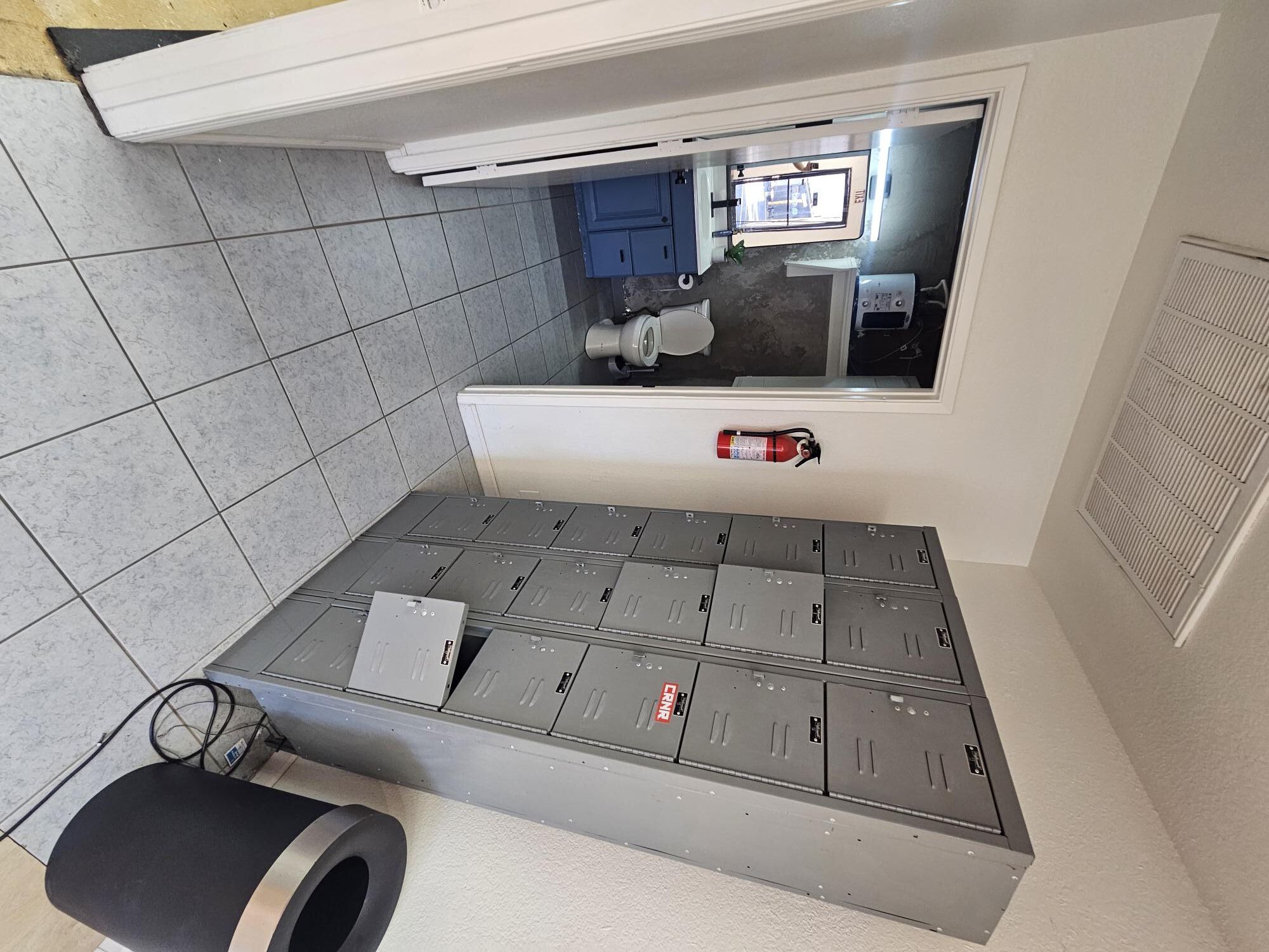 21885 Outer Hwy 18, Apple Valley, CA à louer Photo intérieure- Image 1 de 4