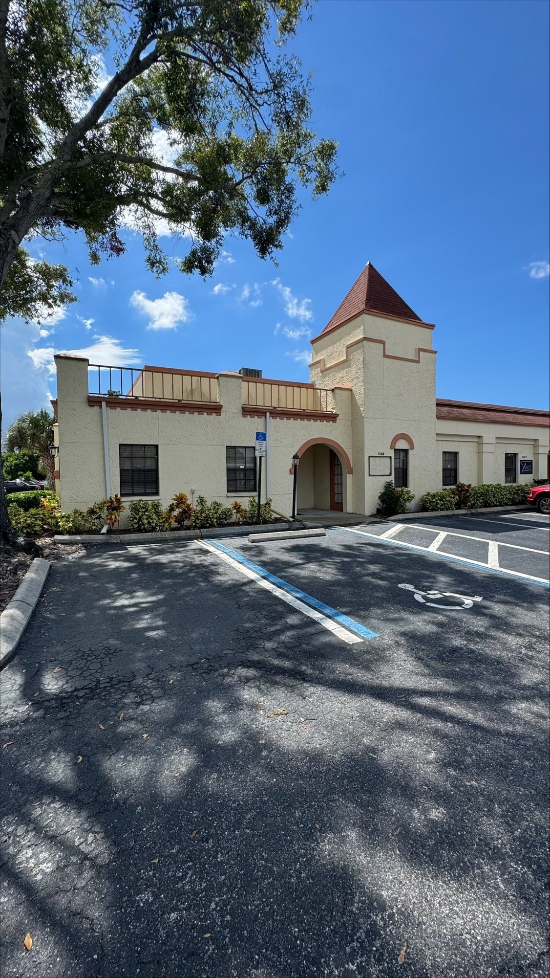 1684 N Belcher Rd, Clearwater, FL for lease Building Photo- Image 1 of 11