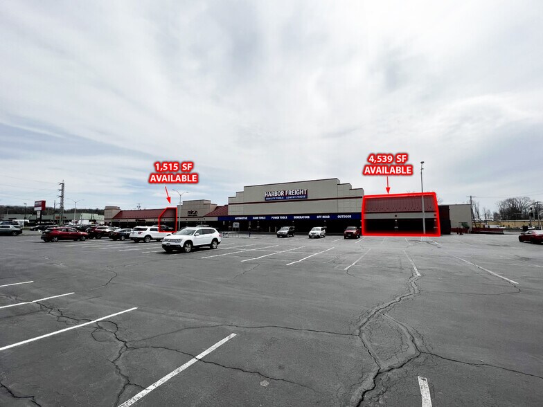 Route 9, Kingston, NY à louer - Photo du bâtiment - Image 1 de 4