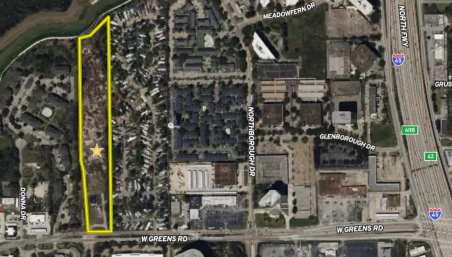 822 W Greens Rd, Houston, TX for lease - Building Photo - Image 3 of 8