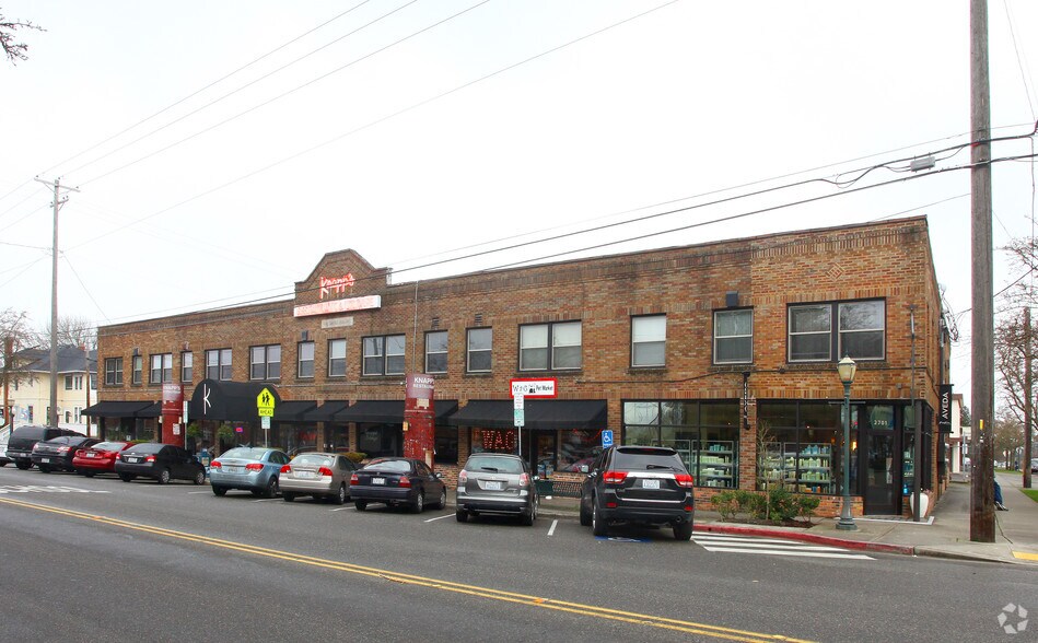 2707 N Proctor St, Tacoma, WA à louer - Photo principale - Image 1 de 3