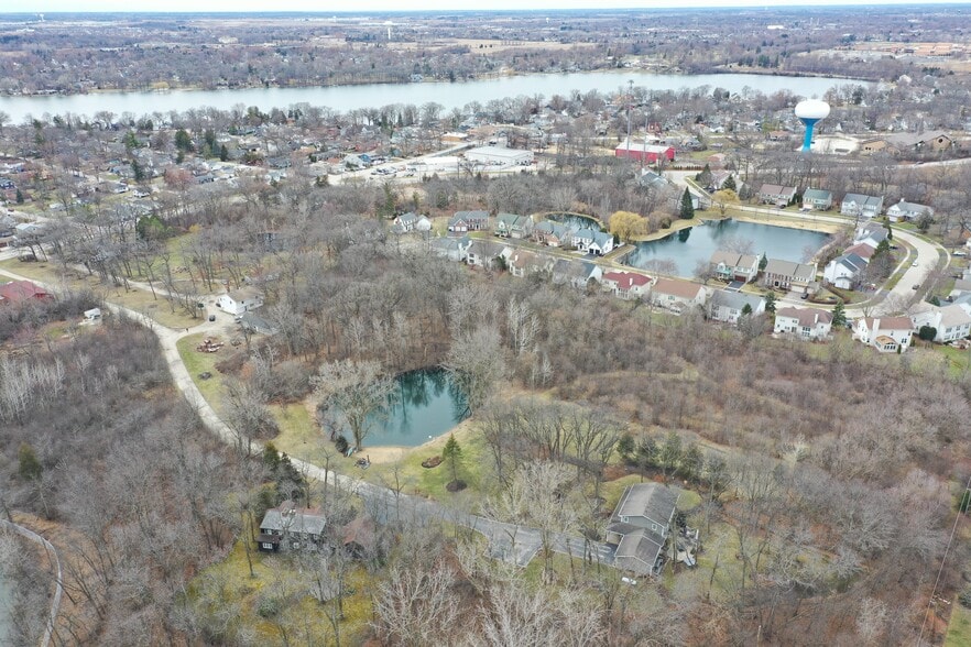 18238 W Gages Lake Rd, Grayslake, IL for sale - Aerial - Image 2 of 3